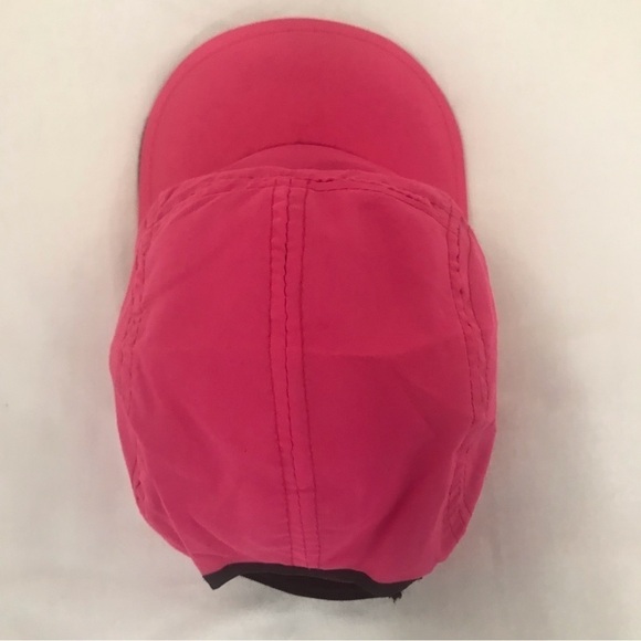 Nike Authentic Woman\'s Adjustable Pink Exercise Cap main image 5